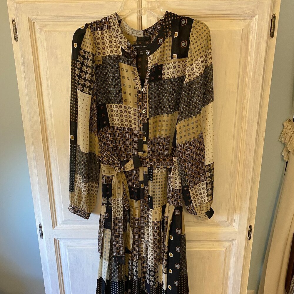 Banana Republic midi shirtdress